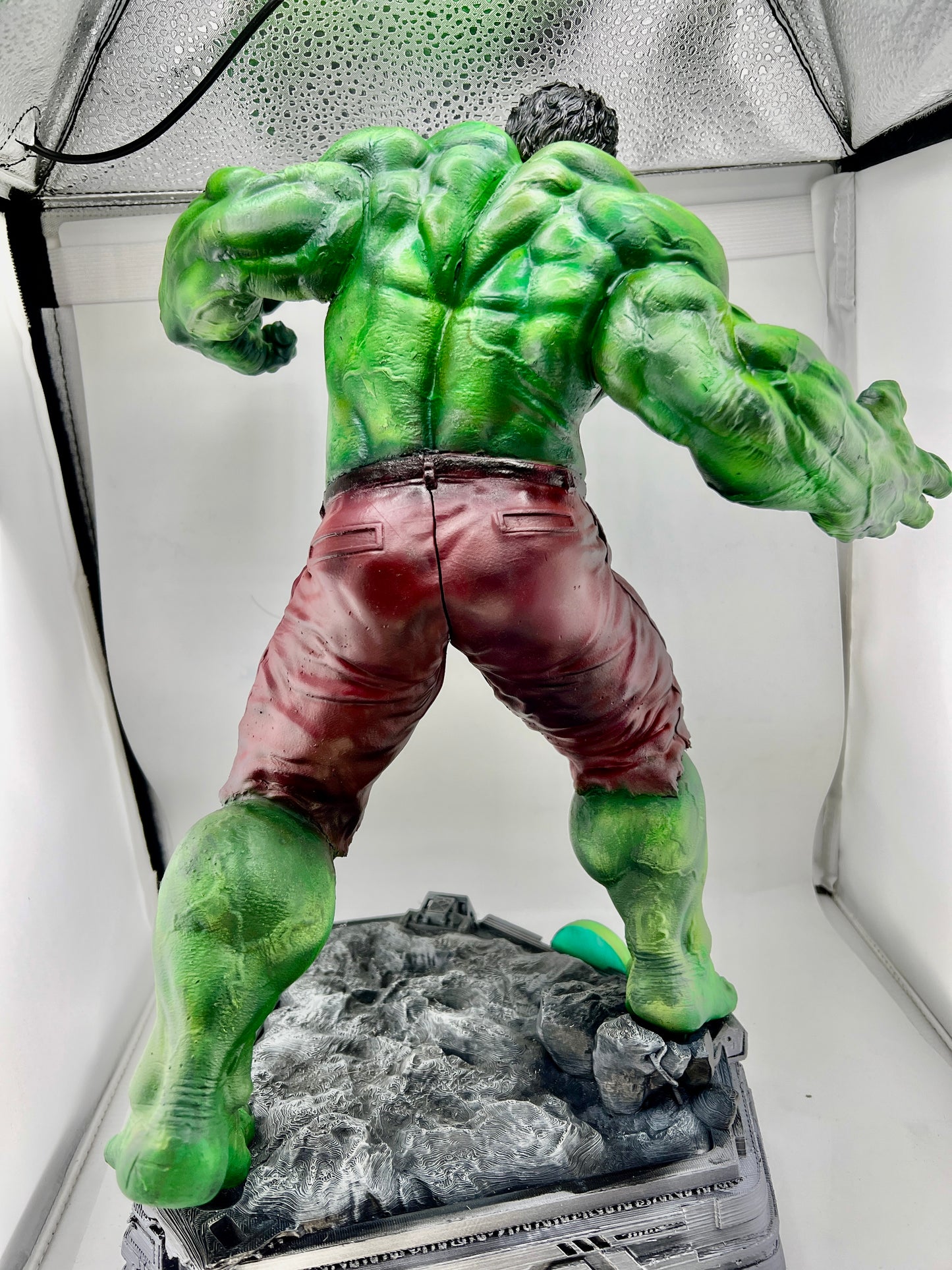 Figurine Hulk 45cm, peinte à la main