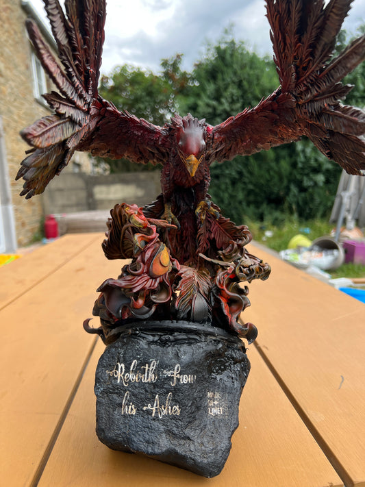 Figurine Phoenix  epic - peint , taille 170%, pièce unique